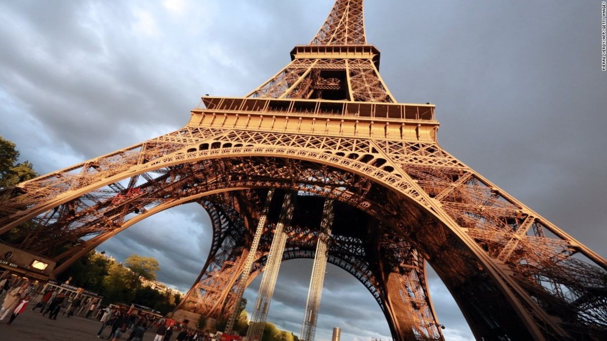 13 điều nên biết về Tháp Eiffel